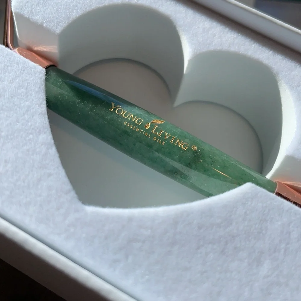 Young Living Jade Facial Roller - Picture 3 of 6